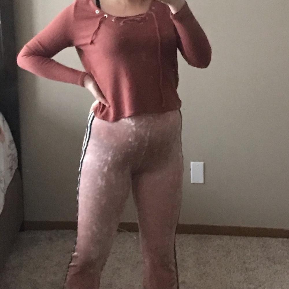 Pink soft and just a throw on crop top